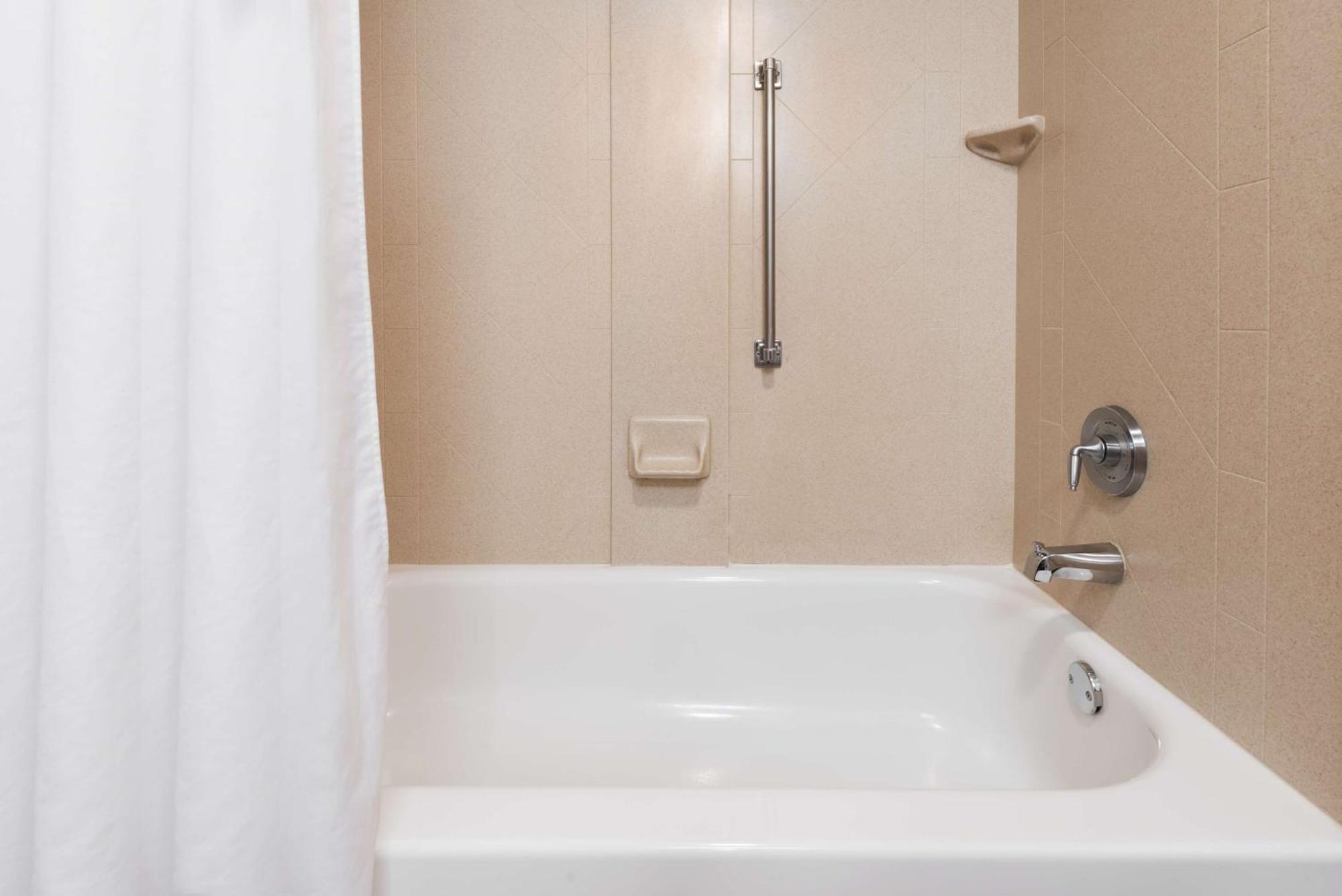 Hampton Inn Ellenton/Bradenton Dış mekan fotoğraf